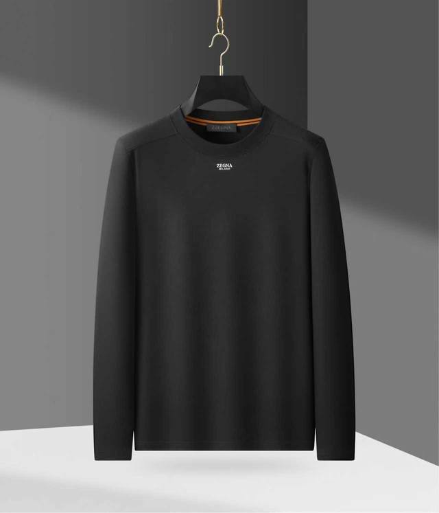2025秋冬新上款！ 颜色:黑色， 藏青色，白色 码数:M.L.Xl.Xxl.Xxxlbrb 经典长袖T恤，以简驭繁，棉感至上。 摒弃冗余设计，回归衣着本真。利