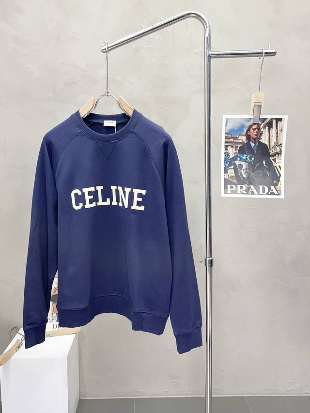 Celine赛琳独家专供新款原单男士休闲套头卫衣 高端定制 高端版本 时尚百搭爆款进口面料 手感超柔软细腻 穿着亲肤舒适 高端精品 代工厂P精细做工 上身非常赞