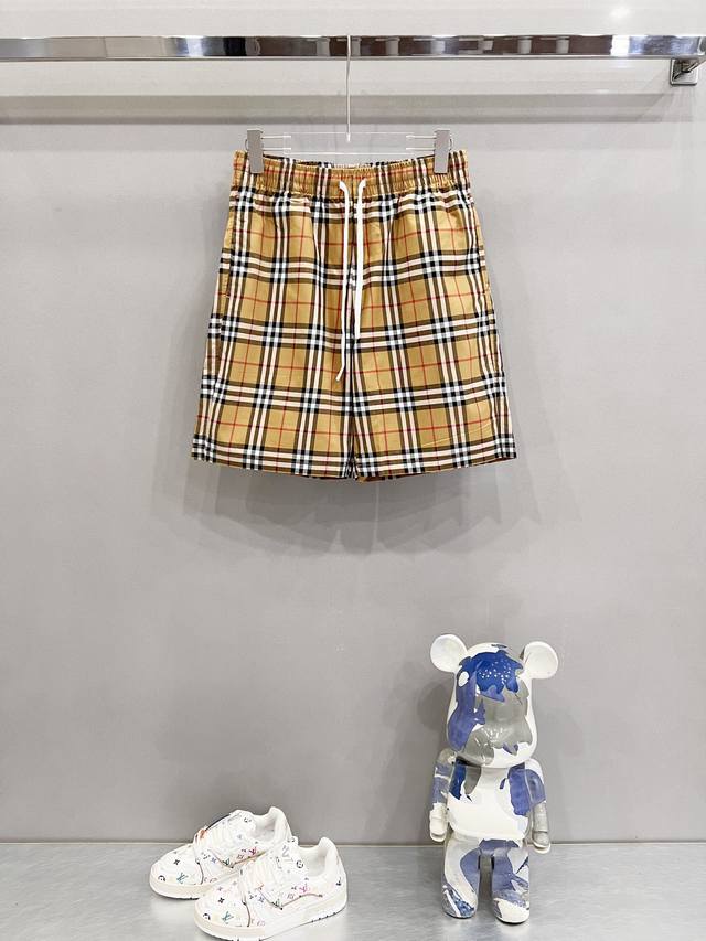 Burberry 巴宝莉 定制梭织纯棉短裤 经典品牌格纹对标Logo工艺标识 官方同步 高版本 高品质 时尚个性 百搭潮流 纯原品质 原版面料 吊牌 领标 水洗