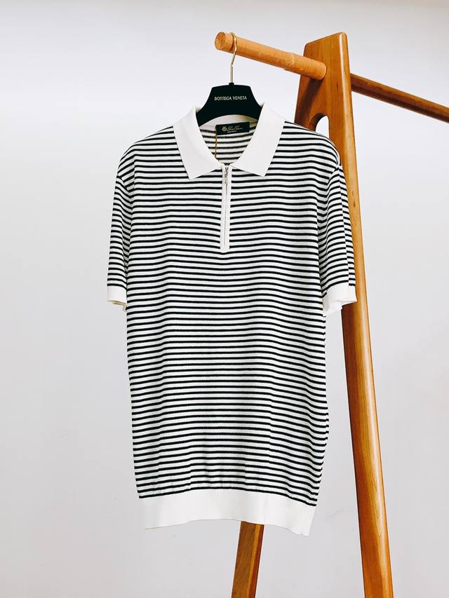 Loropiana L.P2630Ss春夏新品 半拉链复古条纹Polo衫，贸易公司渠道稀出，随性搭配的中性风，男女皆可上身的百搭单品！甄选优质面料打造，面料手感