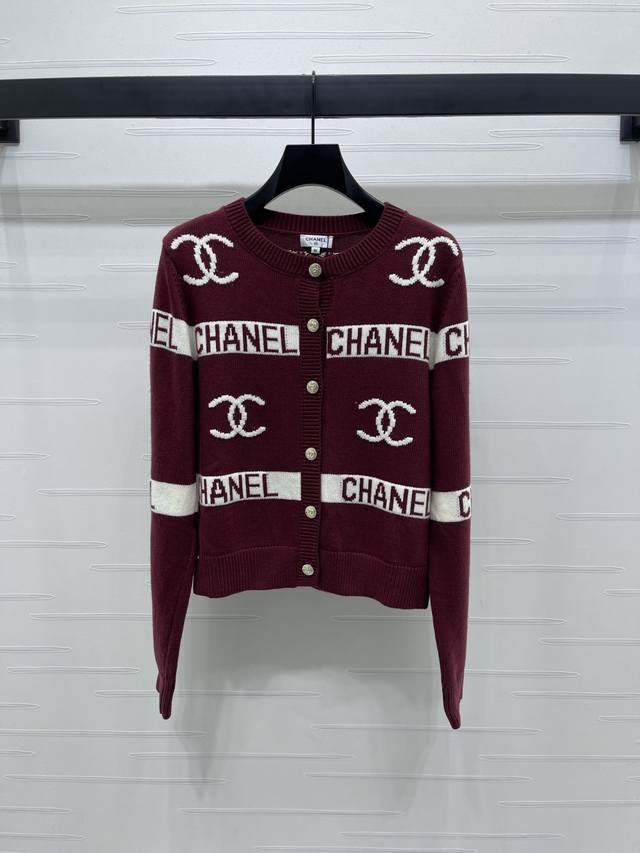 上新原单高端品质 Chane* 2025早秋最新系列！条纹钩花圆领长袖开衫！定制羊毛针织织造 质感高级 舒适柔软 肌理明显 圆领正肩开衫 突出温柔气质 领口袖口