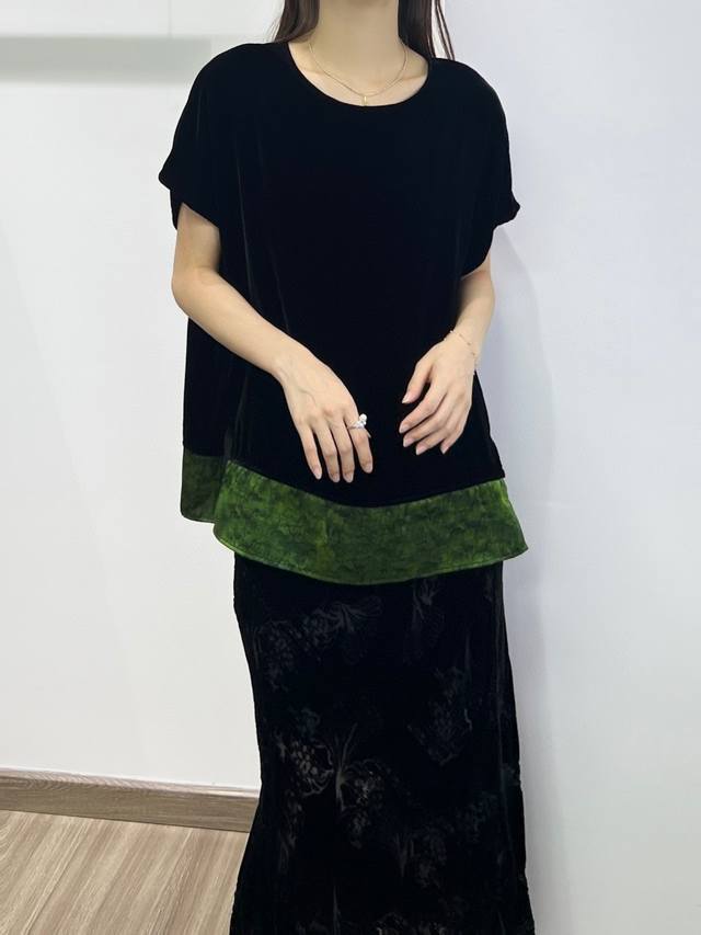 真丝丝绒拼真丝香云纱 颜色：图片色 码数：Smlxl