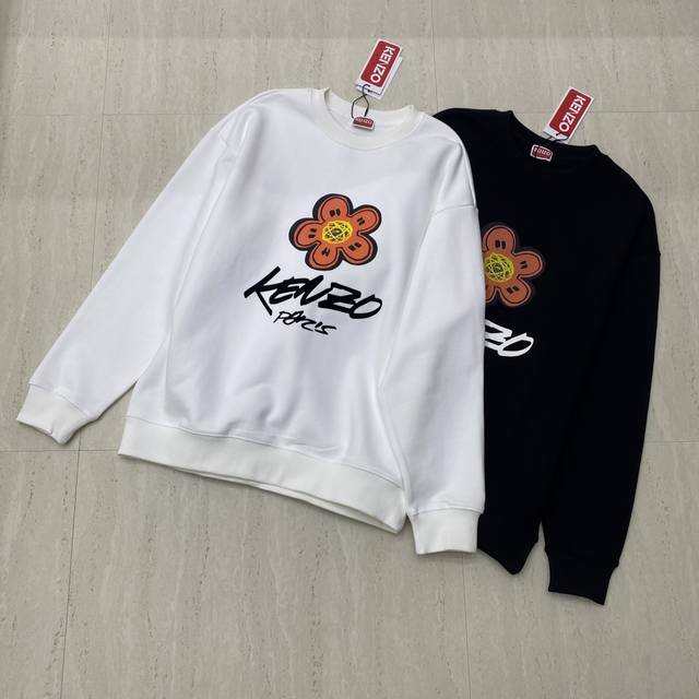 新品 实拍 Ken 新款印花圆领卫衣；采用棉面料质感柔软细腻；定制洗水麦辅料齐。版型宽松上身效果舒适好看！ 碼数 S-M-L