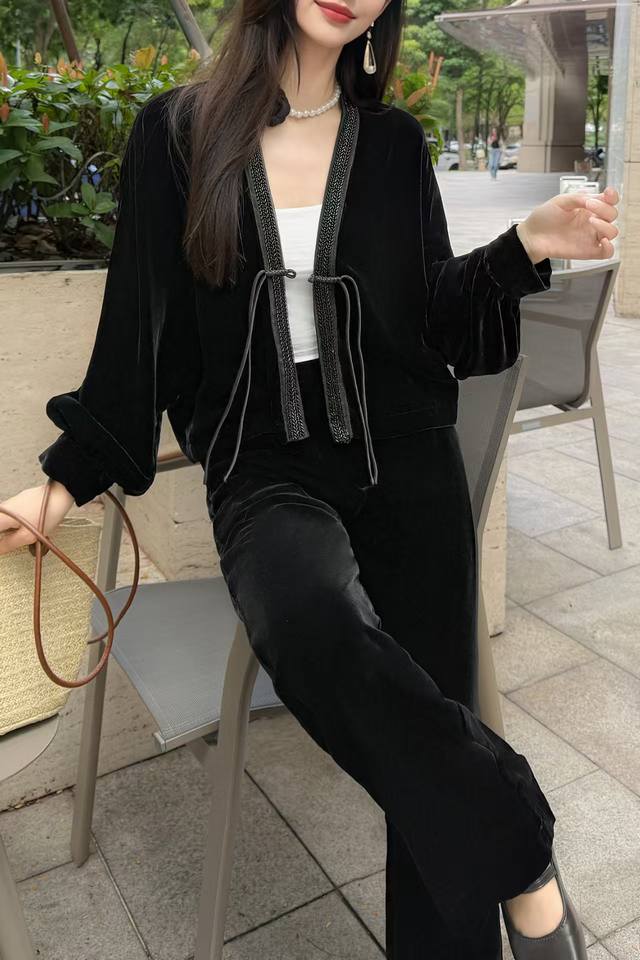 外披 裤子 真丝丝绒套装，可分开拿，一个颜色，码数：S-Xl
