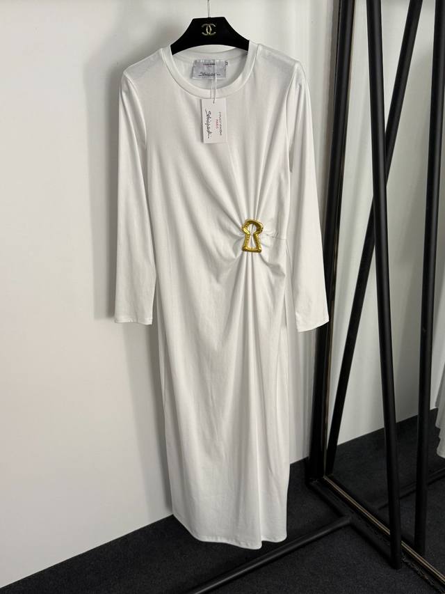 款号20255140 Schiaparelli*新款 金色钥匙孔腰针装饰皱褶修身长袖连衣裙 长裙，白色，咖色，黑色，灰色，S-Xl， M码；肩宽36，胸围86，