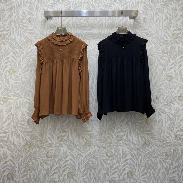 C★ Fw 精致荷叶领重工定位打揽金属扣点缀设计上衣 ，高级面料，颜色:图片2色，面料:精纺雪纺面料 Smlxl .
