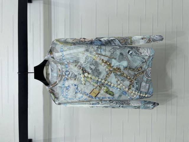 上新原单高端品质Acne Studio*2025早秋最新系列！圆领网纱打底衫！定制进口网纱材质 清透舒适 弹力十足 圆领长袖打底裁剪 通体以活性印花工艺 满身点