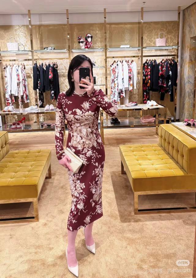 Dg 红底杏色玫瑰19姆米真丝双乔长袖收腰真丝连衣裙Smlxlxxl 213款 现货