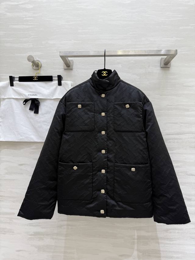Chane2秋冬新款 新中式风格缎面提花棉服外套 高品质定制 现货首发Size：S M L S码肩宽：48，胸围：114，衣长：66