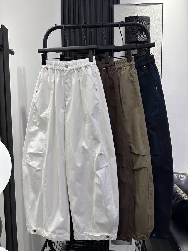 Balenciaga 巴黎世家-早秋新款 耳仔可收缩气球裤 裤脚纽扣设计 版型绝绝子 口袋圆钉 膝盖褶皱设计更显瘦 经典款 时尚洋气百搭 四色 Smlxl
