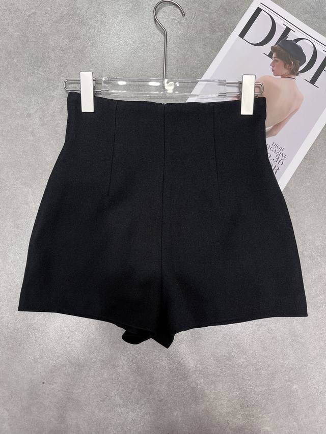 2025新款 高腰显瘦短裤 羊毛混纺面料 品质超好 Size: S- L