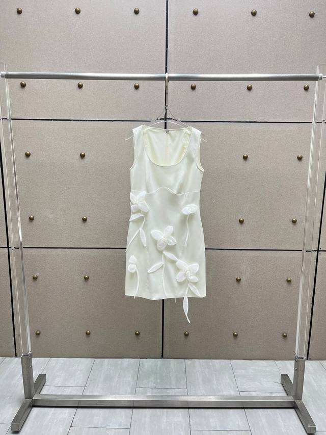 手工钉花小礼服连衣裙！Sml