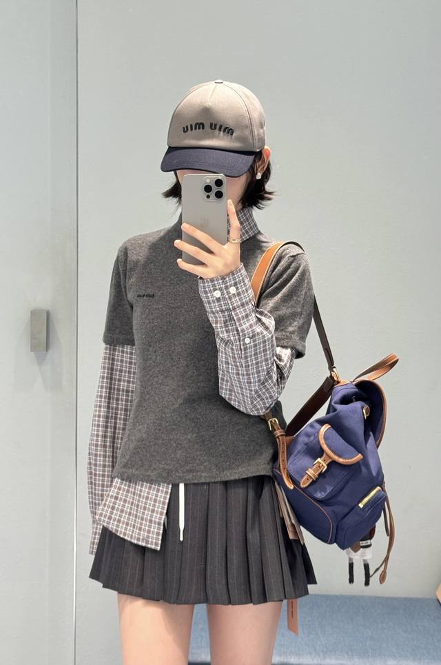 Miu25早秋新款 Miu式复古毛衣针织短袖上可叠穿的系列两色手感超级柔软十拿十补Sml