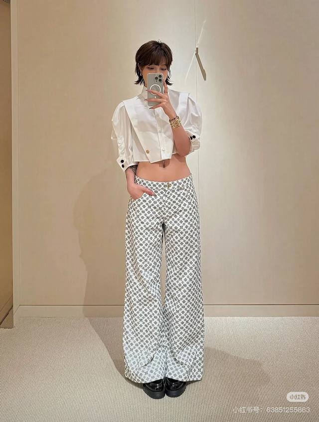 Louis Vuitto* 25Fw早秋新款 Monogram黑白提花Logo牛仔长裤丨独家Yb开发！高版出品！经典时髦又高级！原版定制丹宁牛仔面料，经典中高腰