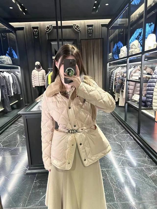Moncle* 25Fw早秋新款 Cygne腰带可拆卸毛领夹克羽绒服外套丨独家Yb开发！高版出品！配可拆卸弹力腰带 可收腰可宽松 轻松分割身材比例 整体上身慵懒