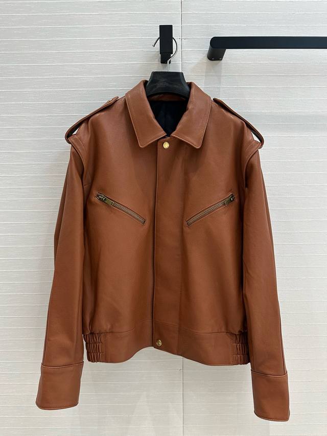 独家首发高端原单品质，Slp新品复古摩登时髦夹必备皮衣！直角肩廓形夹克外套！原版定制顶级土耳其进口100%小羊皮，植鞣工艺皮质肉感油润柔软又细腻！原版3D立体剪
