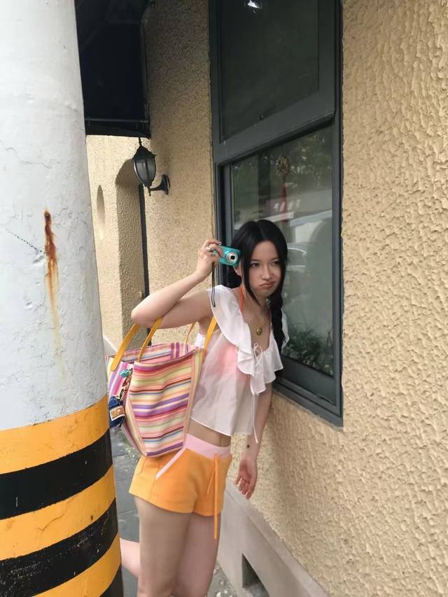 Ra 2025夏季新款荷叶边上衣 雾感轻松系带V领背心 婴儿粉 黑色 Sml