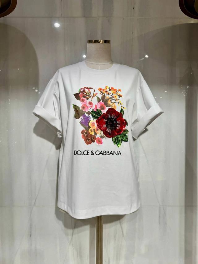 2929 重工花朵T恤 胶印花朵加手工钉珠花朵 色彩搭配超美 宽松型 上身时尚洋气 -38-40