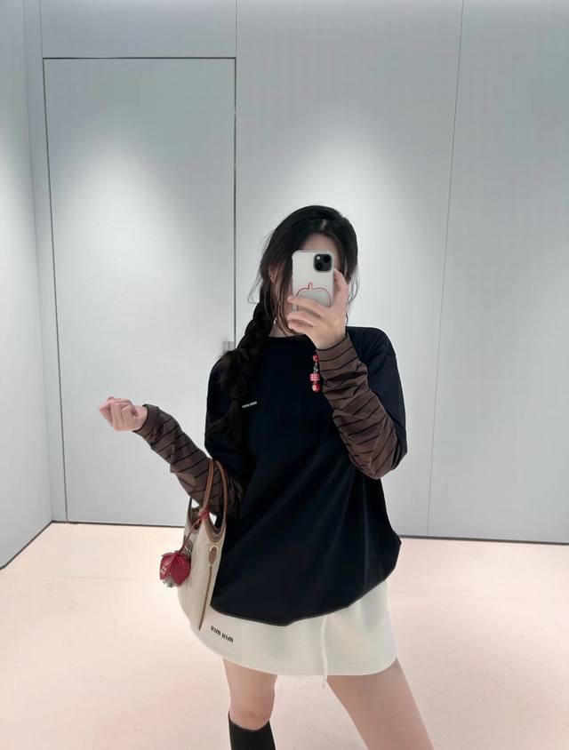 Miu25新款 撞色假两件长袖T恤 当假两件设计遇上条纹显瘦叠满谁穿单色Sml