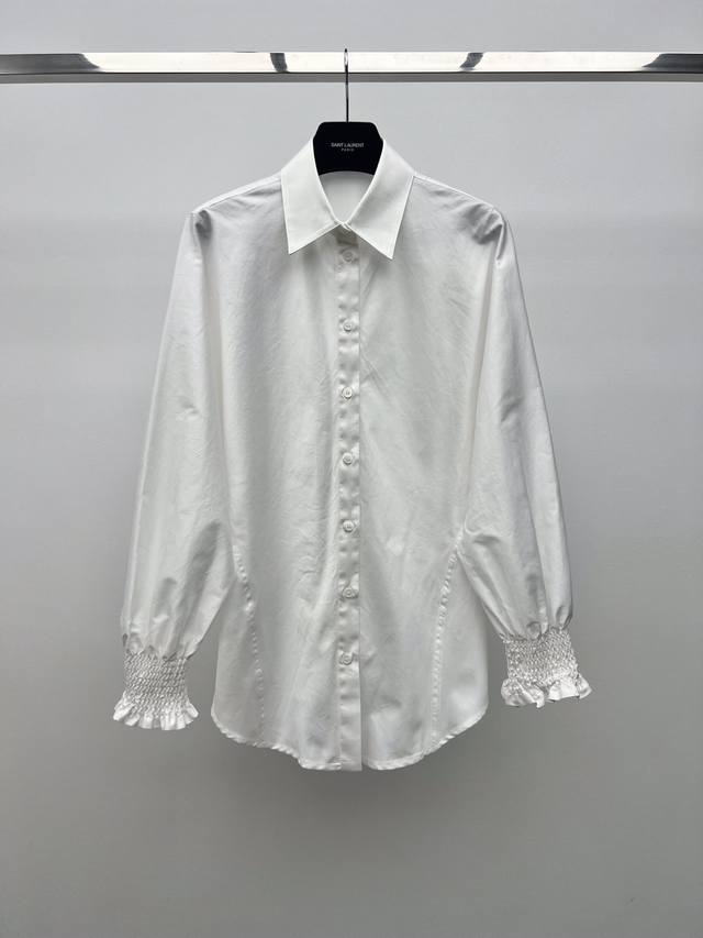 Merlett*收腰衬衣 选用棉府绸面料制作 利落尖领和松紧袖口细节 后腰松紧带收腰设计 中长款版型超显身材比例 Sml