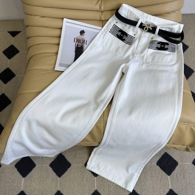 秋季新款 25Ss ～重工设计毛绒刺绣罗纹双口袋高腰牛仔裤 宽松显瘦阔腿裤垂感长裤 搭配金属双C腰带 高级感满满 白色赶紧又好搭 时髦气质 一色三码