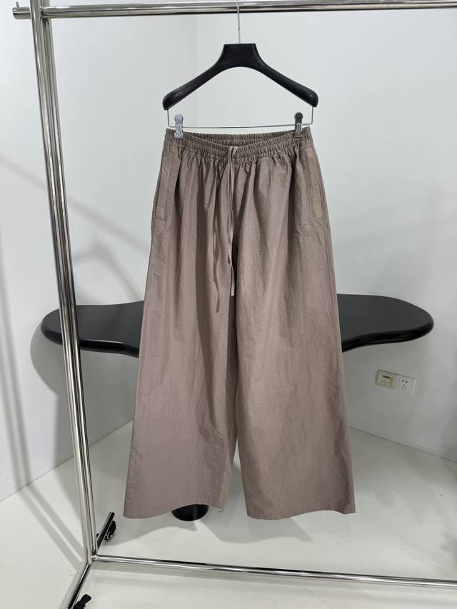 新品Laurel Classic大号版型休闲裤 男款 定制纱线定染真丝棉 资源纱线 大号版型剪裁 饰Laurel Classic标识刺绣 松紧抽绳腰头 可系列套