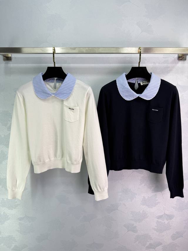 Miu*25新款撞色娃娃领针织长袖简约版型 领口清新条纹设计 自带减龄感 日常好搭又有小特色～藏青 白色两色可选尺码Sml现货。