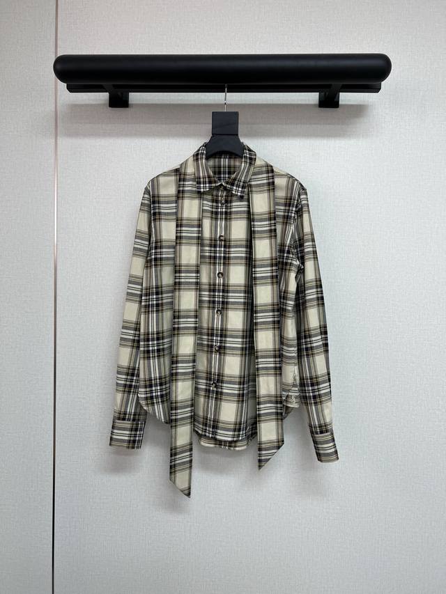 高品质 Ysl 2025早秋系列 元版开发的全棉法兰绒格纹面料 整件衣服采用对格裁片 众所周知这样是非常废料的 帅气又时髦的混色格纹 复古又高级