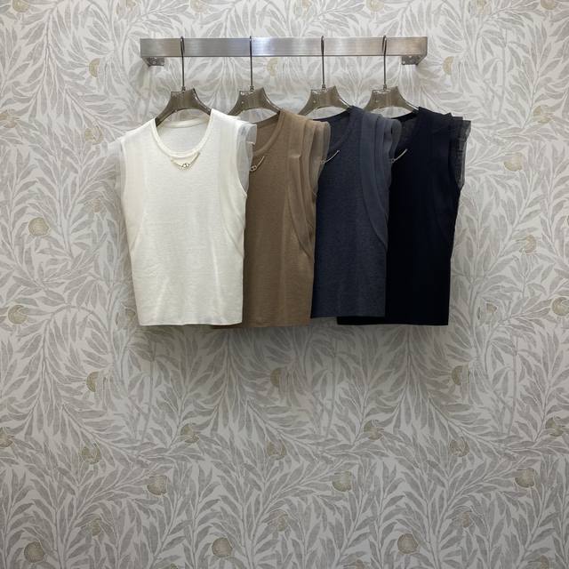 Di★ Fw 精致圆领金属链点缀层次飞袖设计上衣 ，高级面料，颜色:图片4色，面料:羊毛混纺面料 Smlxl