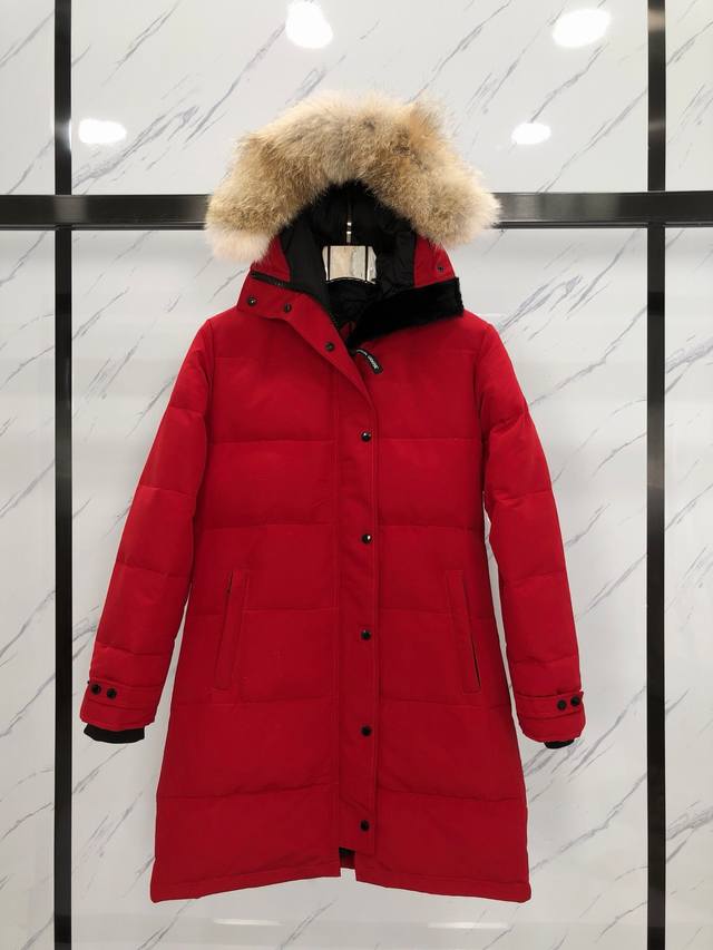 款号：Y97 顶级货源 红色 Canada Goose 加拿大鹅15款女款羽绒服外套