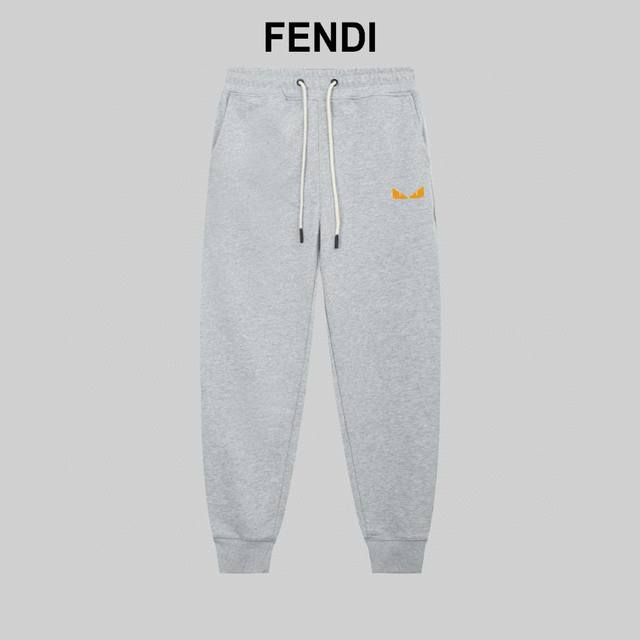 顶级版本，区别通货 Fendi 芬迪24Ss 秀款 修身线条徽标简约Logo运动裤 380G克重 兼容所有身材 腰部松紧带黑白抽绳设计 定制抽绳口袋两侧都带有斜