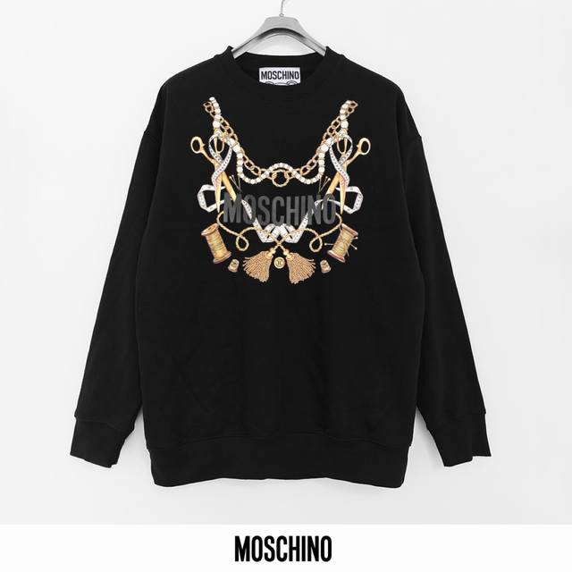 莫斯奇诺 Moschino 440克印花毛圈圆领卫衣 透气纯棉面料 质感非常柔软舒服 不缩水 不变形 不起球 原版定制辅料 领标 洗水唛 吊牌 包装 细节完美