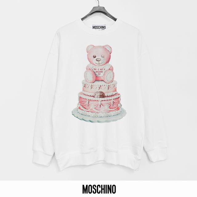 莫斯奇诺 Moschino 440克印花毛圈圆领卫衣 透气纯棉面料 质感非常柔软舒服 不缩水 不变形 不起球 原版定制辅料 领标 洗水唛 吊牌 包装 细节完美