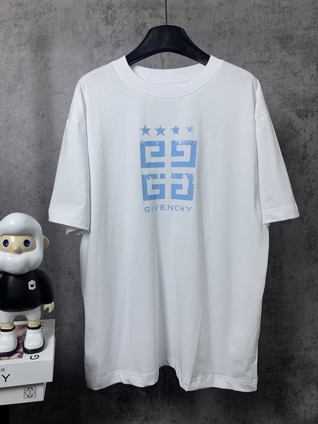 Givenchy*纪梵希 Givenchy*纪梵希经典五角星印花短袖T恤 -定制260克32支全棉双纱紧密爽滑面料 布面干净 布纹清晰 手感非常细腻扎实 更加力