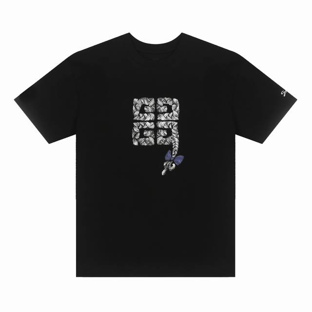 Givenchy*纪梵希 Givenchy*纪梵希辫子薇刺绣印花短袖T恤 -定制260克32支全棉双纱紧密爽滑面料 布面干净 布纹清晰 手感非常细腻扎实 更加力