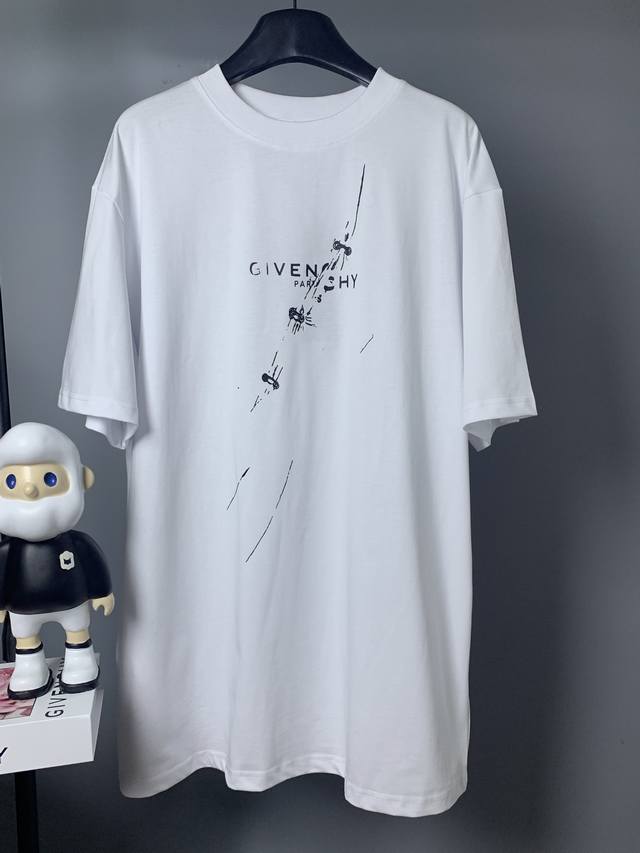 Givenchy*纪梵希 Givenchy*纪梵希视觉陷阱印花短袖T恤 -定制260克32支全棉双纱紧密爽滑面料 布面干净 布纹清晰 手感非常细腻扎实 更加力挺