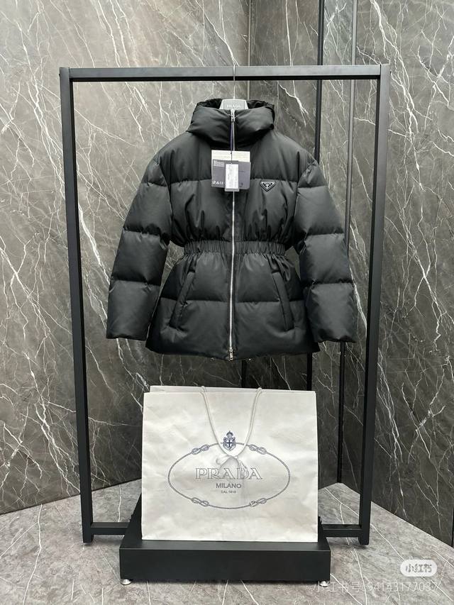 prada. 收腰中长款 黑色 36 38 40 42码