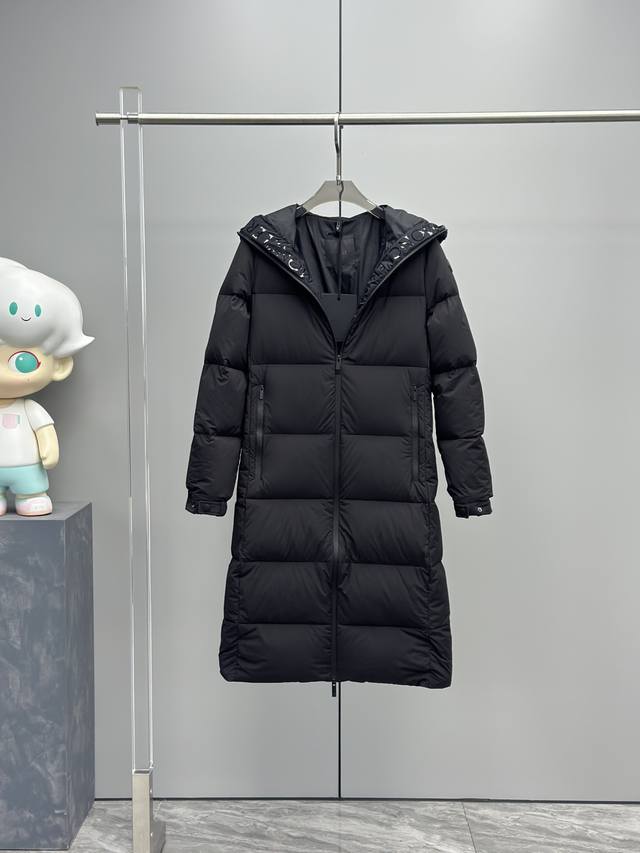New 新款Monclerarredoun女士连帽长款羽绒外套时尚动感全新诠释简洁风格长款收腰羽绒服,后收腰松紧设计显瘦显高连帽设计帽里门禁Logo胶印低调高级