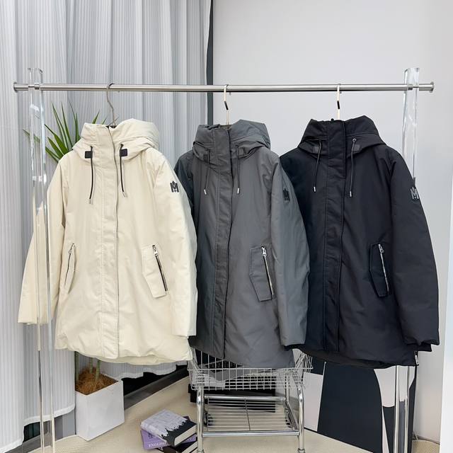 鹅绒正品级 二合一摩登系列A8款工装羽绒服 Mackage 迈凯奇中长款工装羽绒服 迈凯奇环保工装系列A8男女同款派克大衣 面料：采用环保羽绒材质北欧科技保暖面