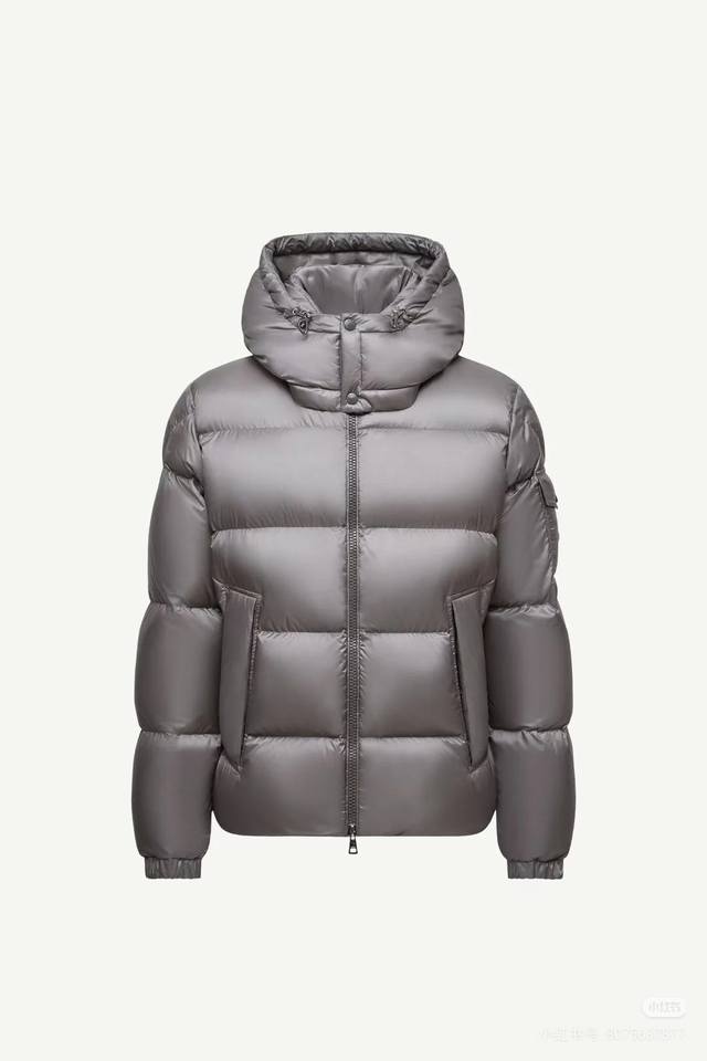 Moncler. 25新款Couyere. 经典玛雅的版型 黑色灰色 12345码
