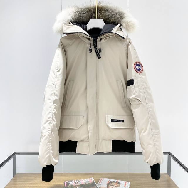 米白色 挂拍平铺展示图
