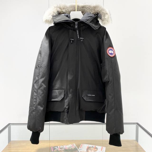 黑色 挂拍平铺展示图