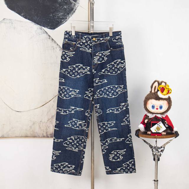 Zp版本［独家供应］ 路易威登 Lv 25Ss新款水洗滑板牛仔裤出自 pharrell Williams 与 Nigo 联袂打造的 2025 秋冬系列，以 Mo