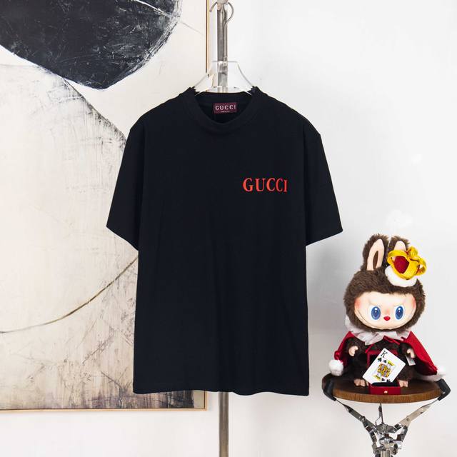 Zp版本［独家供应］ Gucci 古驰 300克圆领短袖T恤 品牌经典 胶印 简约 字母Logo压花工艺 官方同步 高版本 高品质 时尚个性 百搭潮流 纯原品质