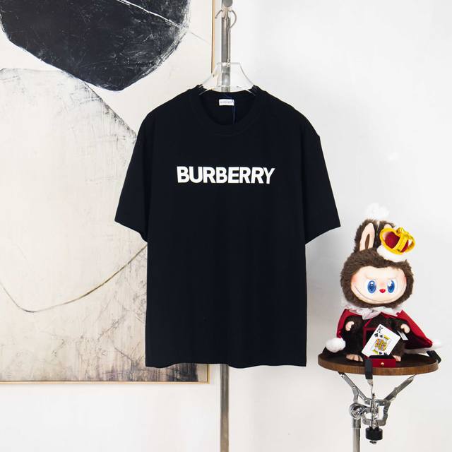 Zp版本［独家供应］ Burberry 巴宝莉 270克圆领短袖T恤 品牌经典 立体Tb胶印字母Logo压花工艺 官方同步 高版本 高品质 时尚个性 百搭潮流