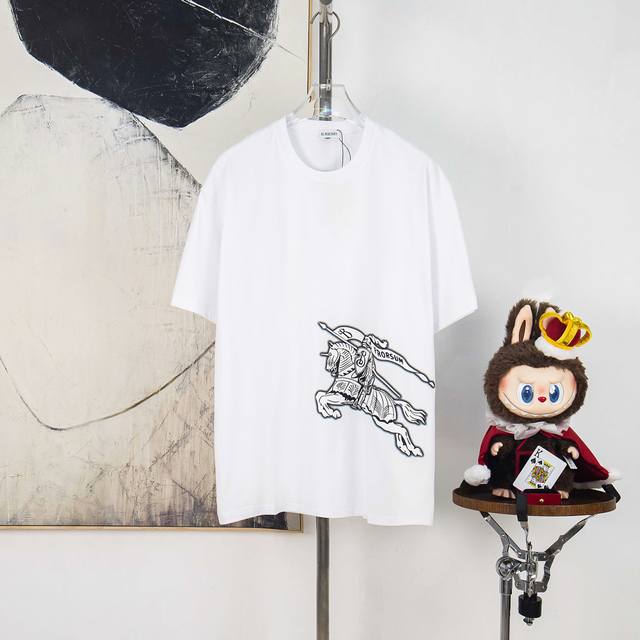 Zp版本［独家供应］ Burberry 巴宝莉 270克圆领短袖T恤 品牌经典 渐变战马字母Logo压花工艺 官方同步 高版本 高品质 时尚个性 百搭潮流 纯原