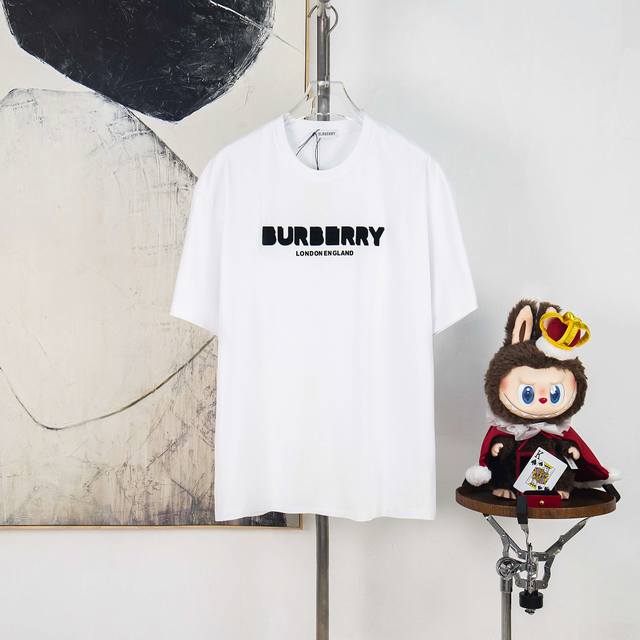 Zp版本［独家供应］ Burberry 巴宝莉 270克圆领短袖T恤 品牌经典 立体发泡重影字母Logo压花工艺 官方同步 高版本 高品质 时尚个性 百搭潮流