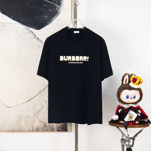Zp版本［独家供应］ Burberry 巴宝莉 270克圆领短袖T恤 品牌经典 立体发泡重影字母Logo压花工艺 官方同步 高版本 高品质 时尚个性 百搭潮流
