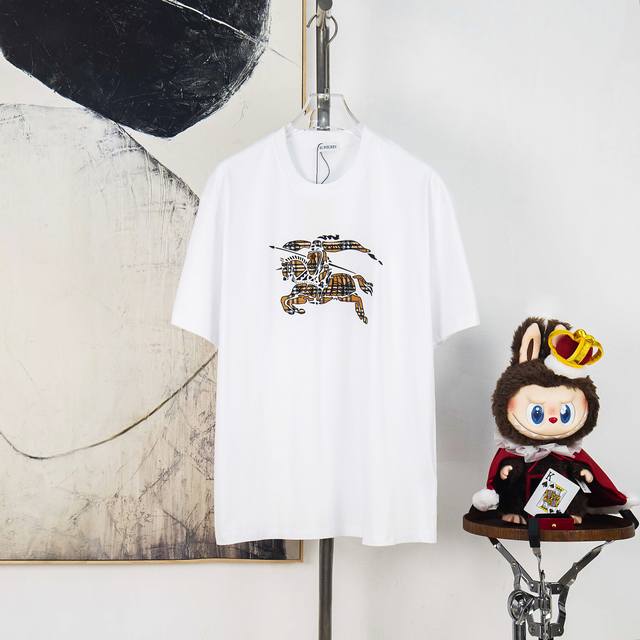 Zp版本［独家供应］ Burberry 巴宝莉 270克圆领短袖T恤 品牌贴布战马立体胶印字母Logo压花工艺 官方同步 高版本 高品质 时尚个性 百搭潮流 纯