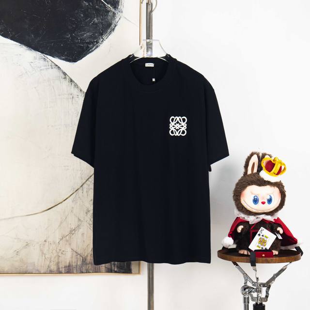 Zp版本［独家供应］ Loewe 罗意威 270克圆领短袖T恤 品牌经典 立体凹凸褶皱发泡 字母Logo压花工艺 官方同步 高版本 高品质 时尚个性 百搭潮流